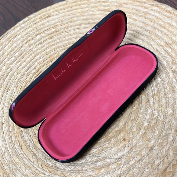 Nicole Miller Fun Print Eyeglasses Case - Picture 4 of 11